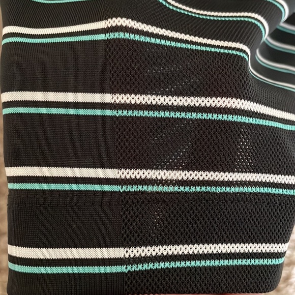 Men’s Nike Golf Dry-Fit T-Shirt - Picture 4 of 5